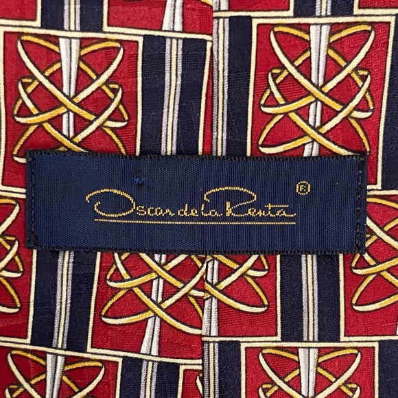 3/$10 Oscar de la Renta Tie 58” 100% Silk Gold Rings - Picture 7 of 9